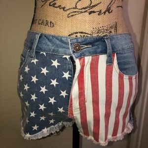 Bullhead High Rise Red & White Stripes & Blue & White Stars Denim Shorts Size 7